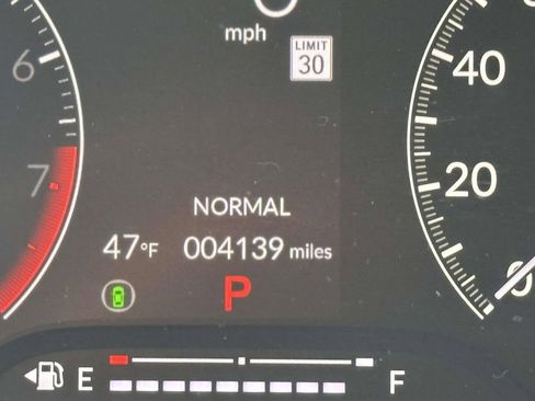 Used 2023 Honda Civic Sport image 22