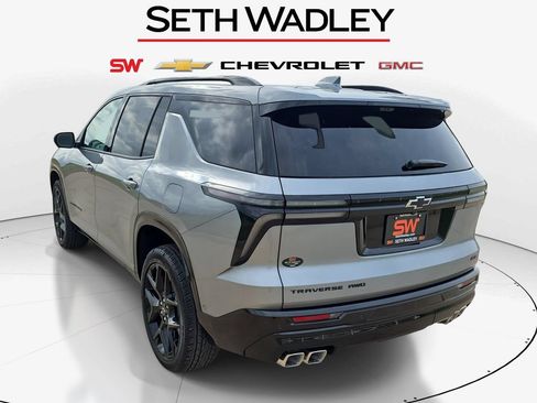 New 2026 Chevrolet Traverse RS w/ LPO, Floor Liner Package AWD/4WD image 5