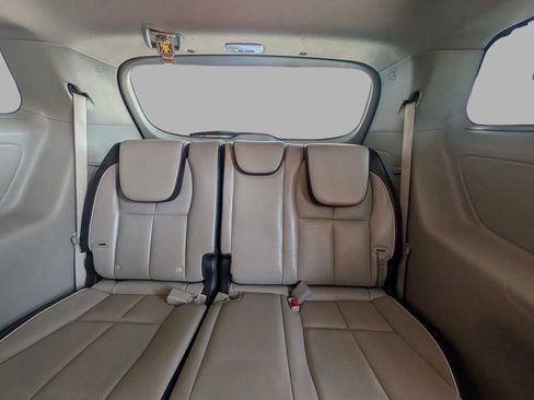 Used 2019 Kia Sedona EX FWD image 31