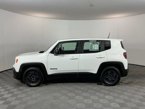 Used 2018 Jeep Renegade Sport w/ Power & Air Group FWD image 8