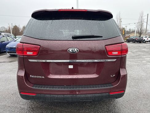 Used 2020 Kia Sedona LX FWD image 3