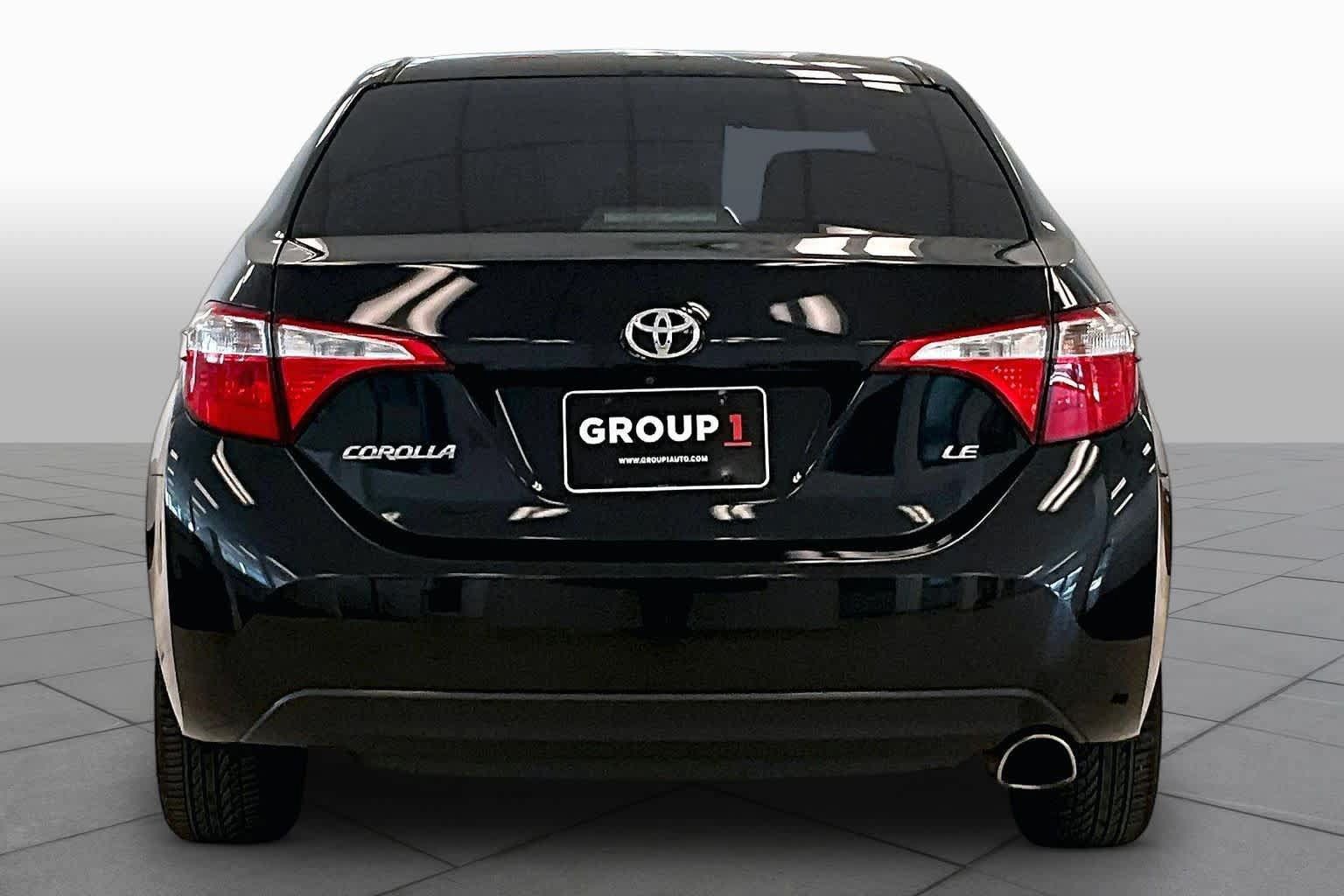 Used 2016 Toyota Corolla LE FWD image 4