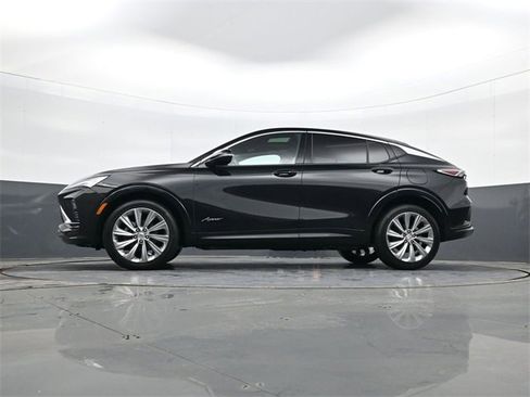 Certified 2024 Buick Envista Avenir image 28