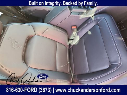 New 2025 Ford Bronco Outer Banks w/ Sasquatch Package image 25