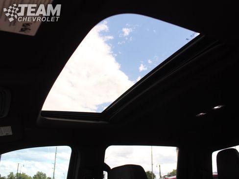 Used 2024 Chevrolet Silverado 2500 High Country w/ Technology Package AWD/4WD image 22