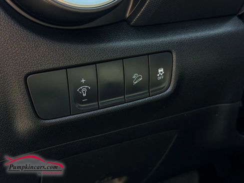 Used 2023 Hyundai Kona SEL image 28