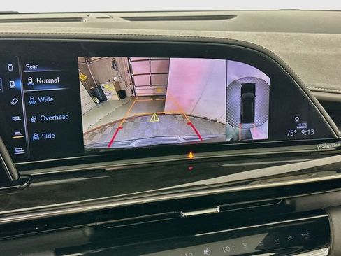 Certified 2024 Cadillac Escalade Premium Luxury w/ Performance Package AWD/4WD image 15