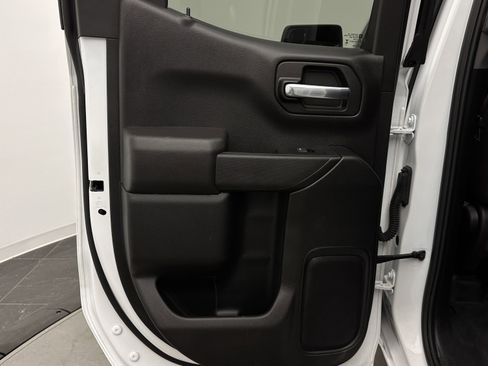 Used 2025 Chevrolet Silverado 1500 W/T w/ WT Value Package image 19