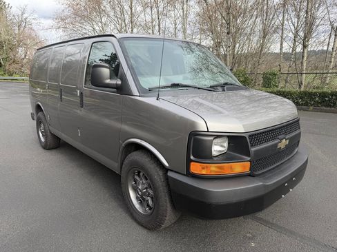 Used 2012 Chevrolet Express 1500 AWD w/ Cold Climate Package image 3