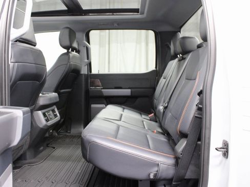 Used 2025 Ford F350 Lariat w/ Black Appearance Package image 10