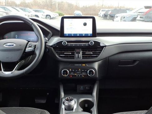 Used 2023 Ford Escape Active image 10