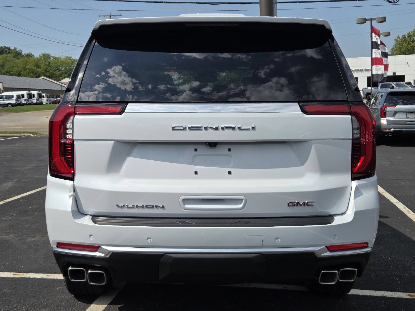 New 2026 GMC Yukon Denali w/ Sun & Power Step Package AWD/4WD image 19