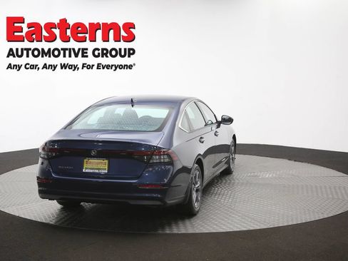 Used 2023 Honda Accord EX image 40