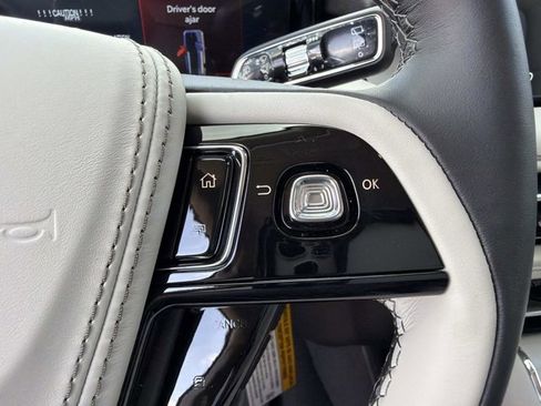 New 2026 Lincoln Aviator Reserve w/ Jet Appearance Package image 28