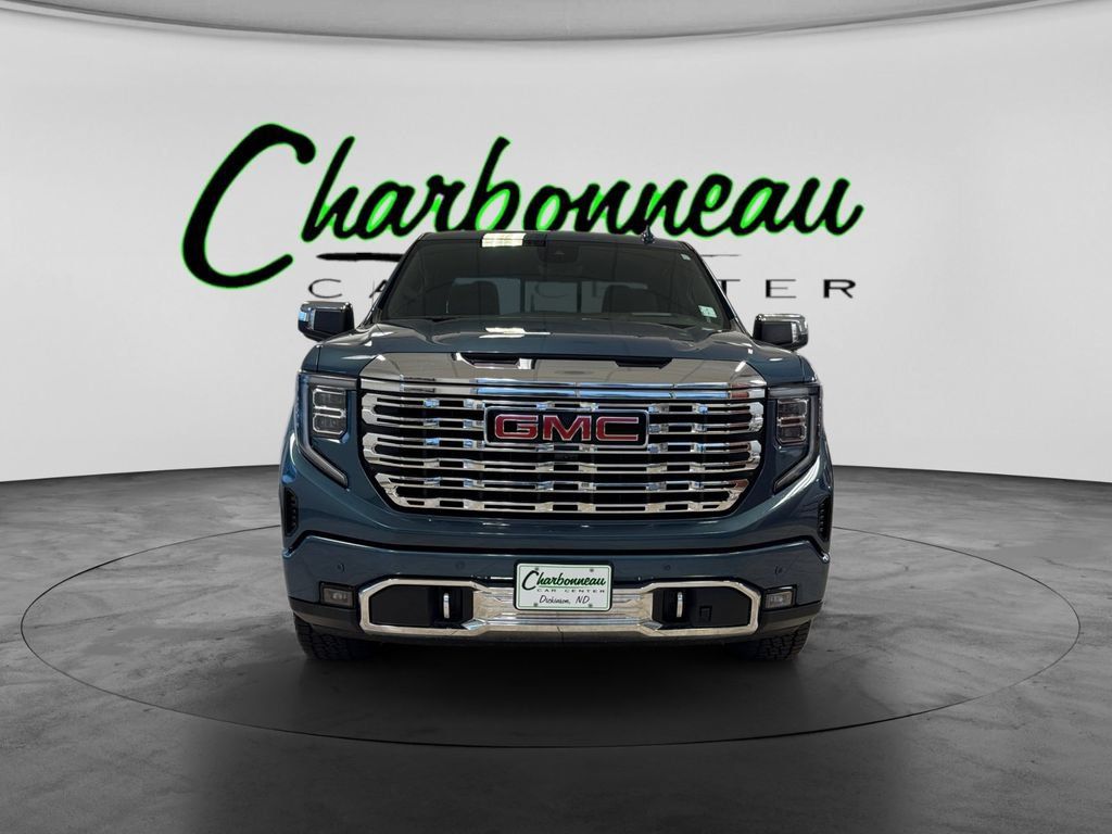 Used 2024 GMC Sierra 1500 Denali w/ Denali Reserve Package AWD/4WD image 8
