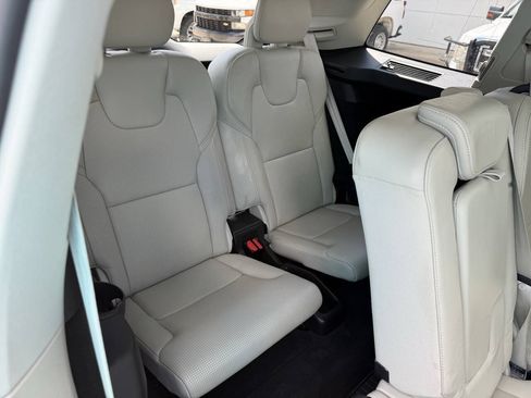 Used 2018 Volvo XC90 T6 Inscription w/ Convenience Package AWD/4WD image 17