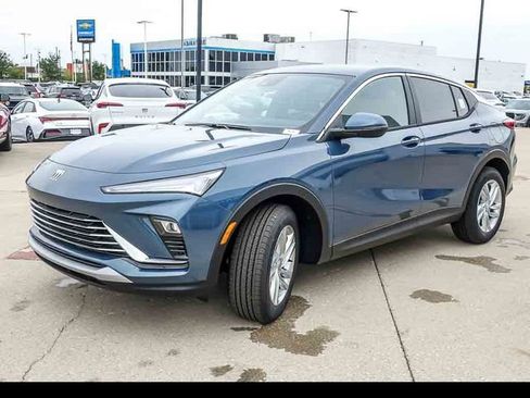 New 2026 Buick Envista Preferred w/ Convenience I Package FWD image 4