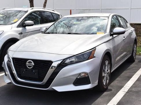 Used 2022 Nissan Altima 2.5 S image 4