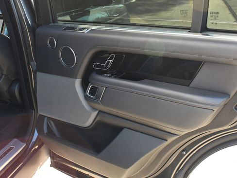 Used 2018 Land Rover Range Rover Long Wheelbase Supercharged image 32