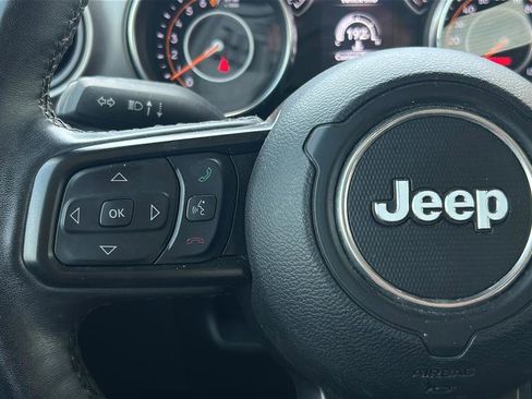 Used 2022 Jeep Wrangler Unlimited Sport AWD/4WD image 29