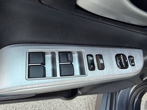 Used 2012 Toyota Camry SE FWD image 21