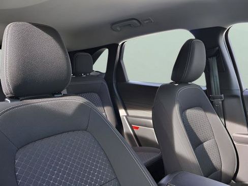 Used 2023 Ford Escape Active w/ Tech Pack #1 AWD/4WD image 17