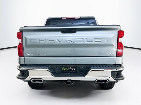 Used 2021 Chevrolet Silverado 1500 LT w/ Diesel Off-Road Package image 7