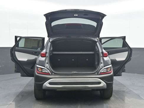 Used 2023 Hyundai Kona SEL image 24
