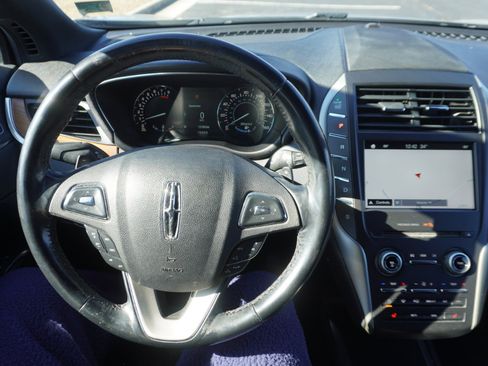 Used 2017 Lincoln MKC Select w/ Select Plus Package image 35