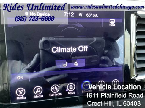 Used 2017 Chrysler Pacifica Touring-L Plus w/ Advanced Safetytec Group FWD image 10