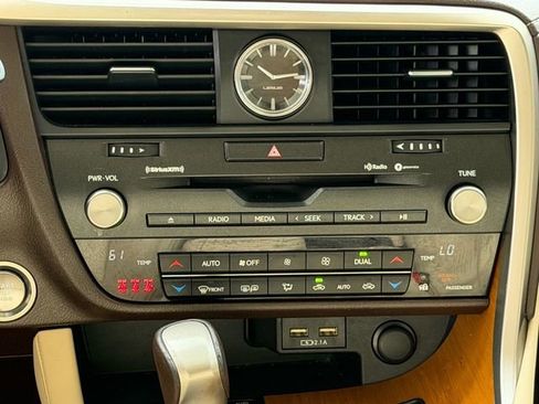 Used 2020 Lexus RX 350 FWD w/ Premium Package image 19