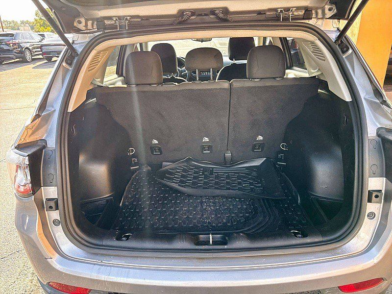 Used 2019 Jeep Compass Sport FWD image 17