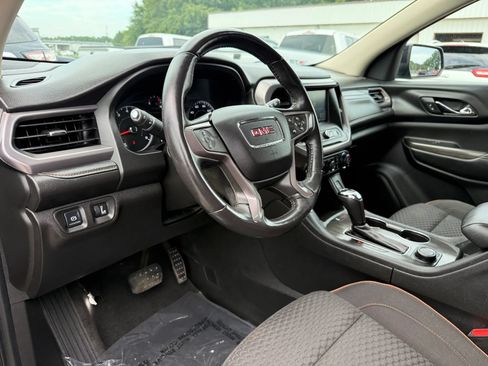 Used 2017 GMC Acadia SLE w/ Driver Alert Package I AWD/4WD image 17