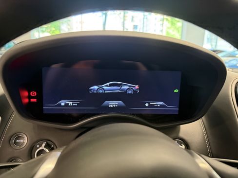 Used 2023 McLaren GT RWD image 13