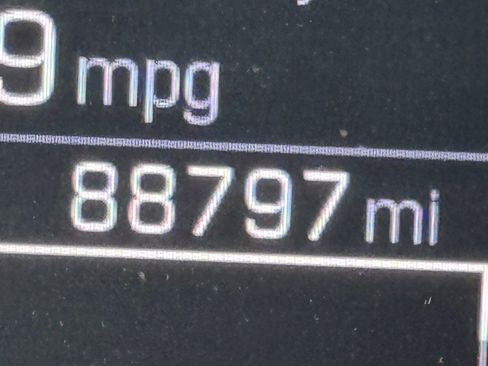 Used 2018 GMC Yukon SLT w/ Premium Edition image 12