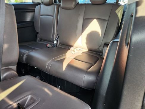 Used 2021 Honda Odyssey EX-L image 12