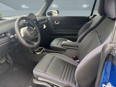 New 2025 MINI Cooper S image 5