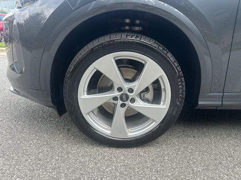 Certified 2025 Audi Q5 Premium Plus AWD/4WD image 27