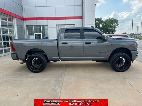 Used 2026 RAM 2500 Big Horn AWD/4WD image 7
