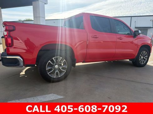 Used 2020 Chevrolet Silverado 1500 LT w/ Texas Edition AWD/4WD image 3