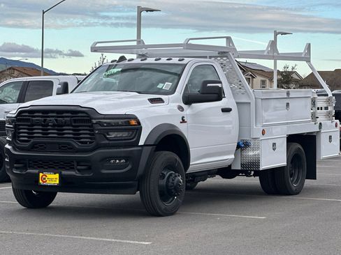 New 2026 RAM 5500 Tradesman image 9