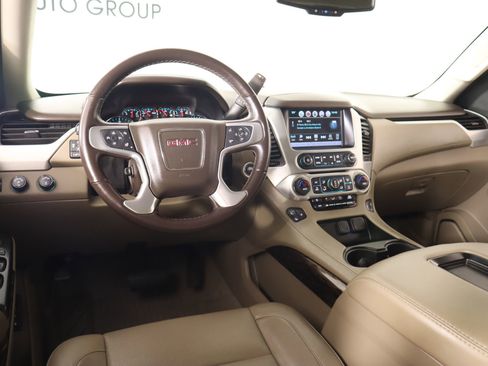 Used 2020 GMC Yukon SLT w/ Open Road Package image 2