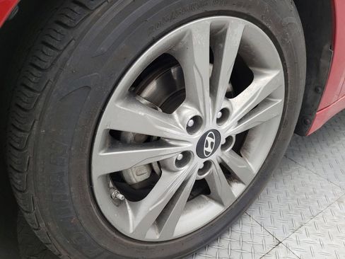 Used 2018 Hyundai Elantra SEL image 31