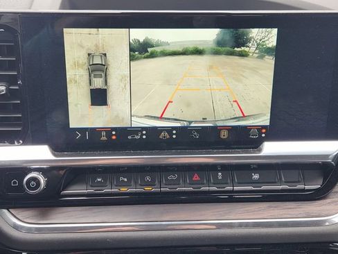 Used 2024 GMC Sierra 1500 SLT RWD image 15