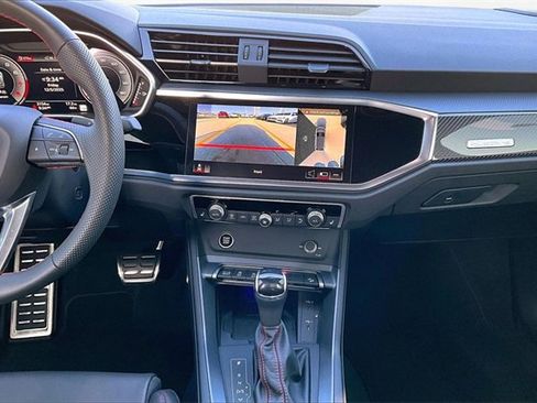 Used 2025 Audi Q3 2.0T Premium Plus w/ Premium Plus Package image 6