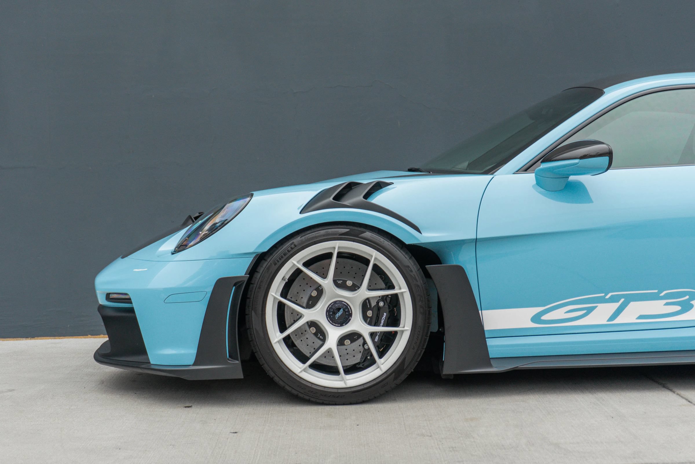 Used 2024 Porsche 911 GT3 RS RWD image 16