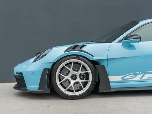 Used 2024 Porsche 911 GT3 RS RWD image 16