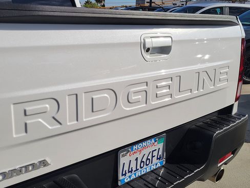 Used 2025 Honda Ridgeline RTL+ image 7