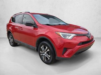 Used 2016 Toyota RAV4 LE FWD video 3