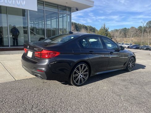 Used 2019 BMW 540i w/ M Sport Package image 8